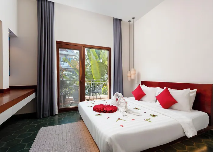 Hotel Baahu Villa- 3*