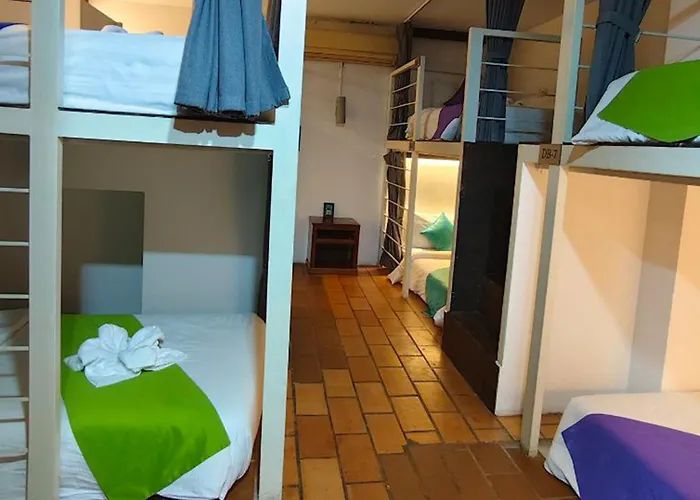 Hotel Baahu Villa- 3*